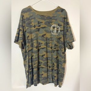 Old Navy T-Shirt